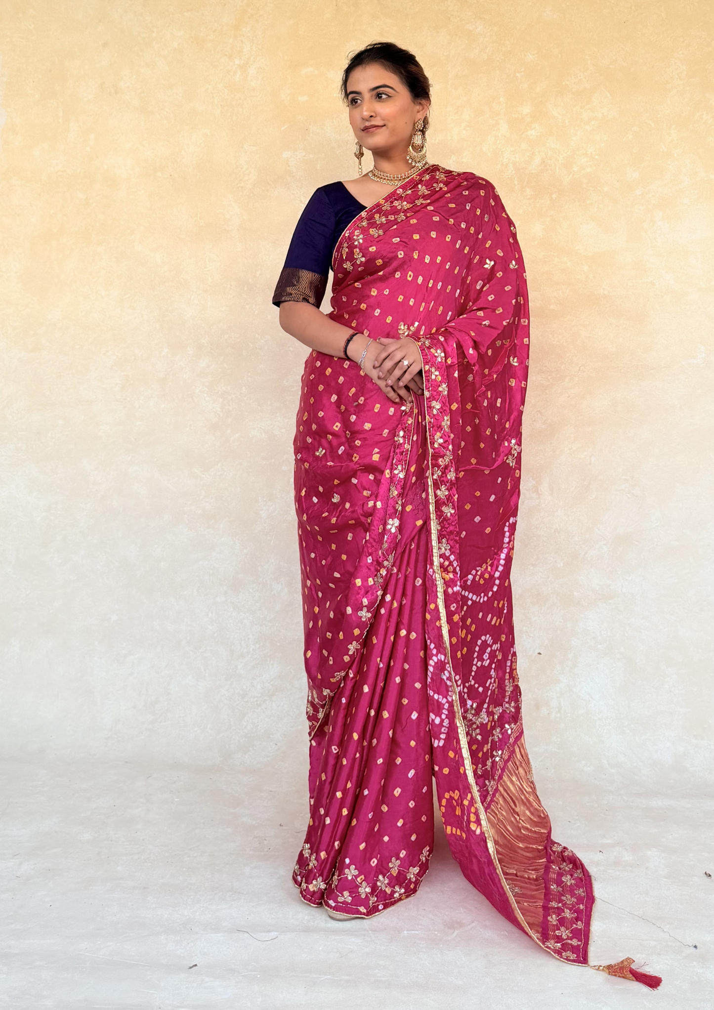 Modal Gajji Bandhani Saree With Handcrafted Cutdhana Work- Pink