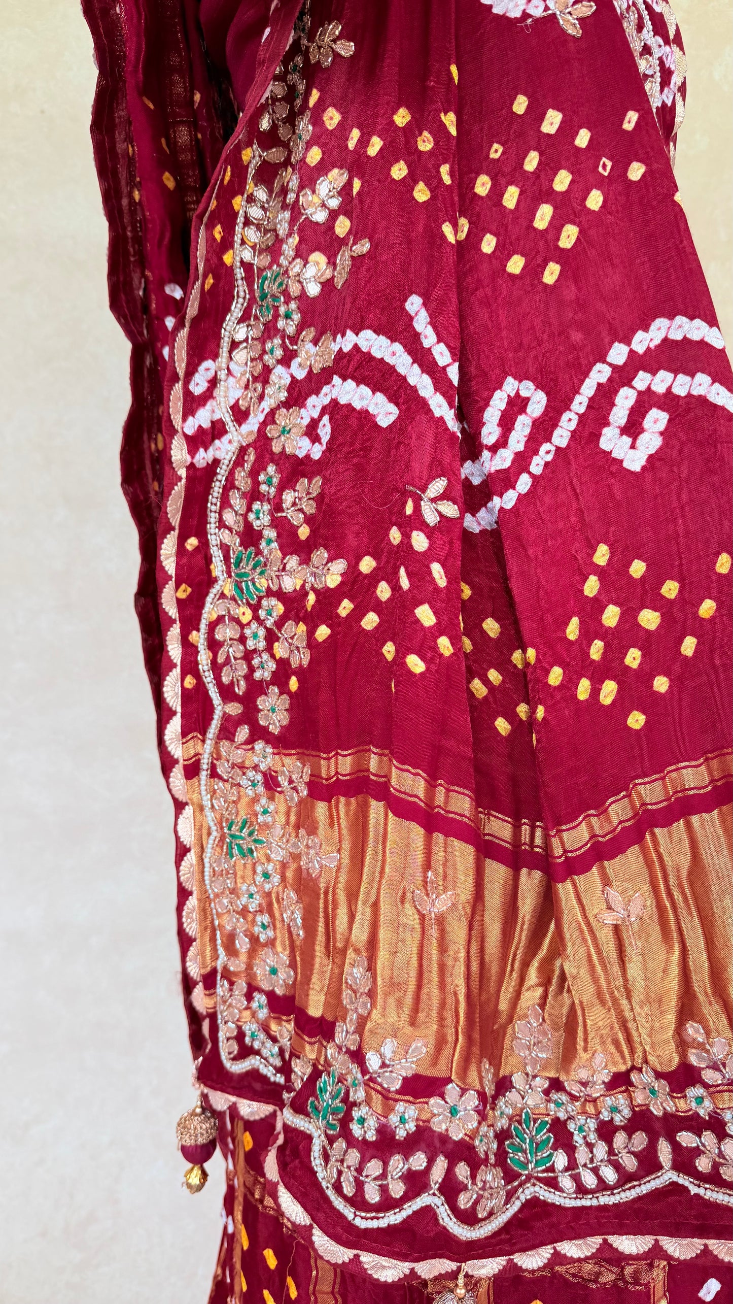 Handcrafted Gajji Silk Gharchola With Cutdhana Work