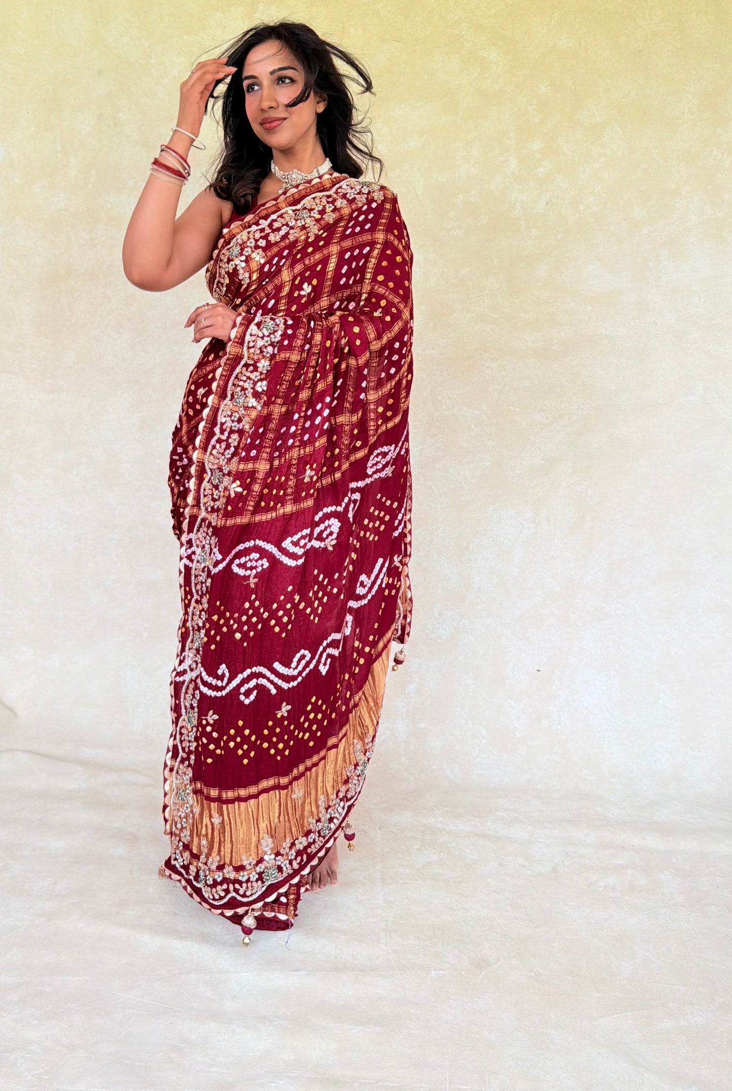 Handcrafted Gajji Silk Gharchola With Cutdhana Work