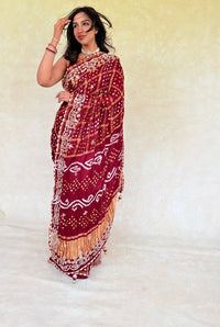 Handcrafted Gajji Silk Gharchola With Cutdhana Work