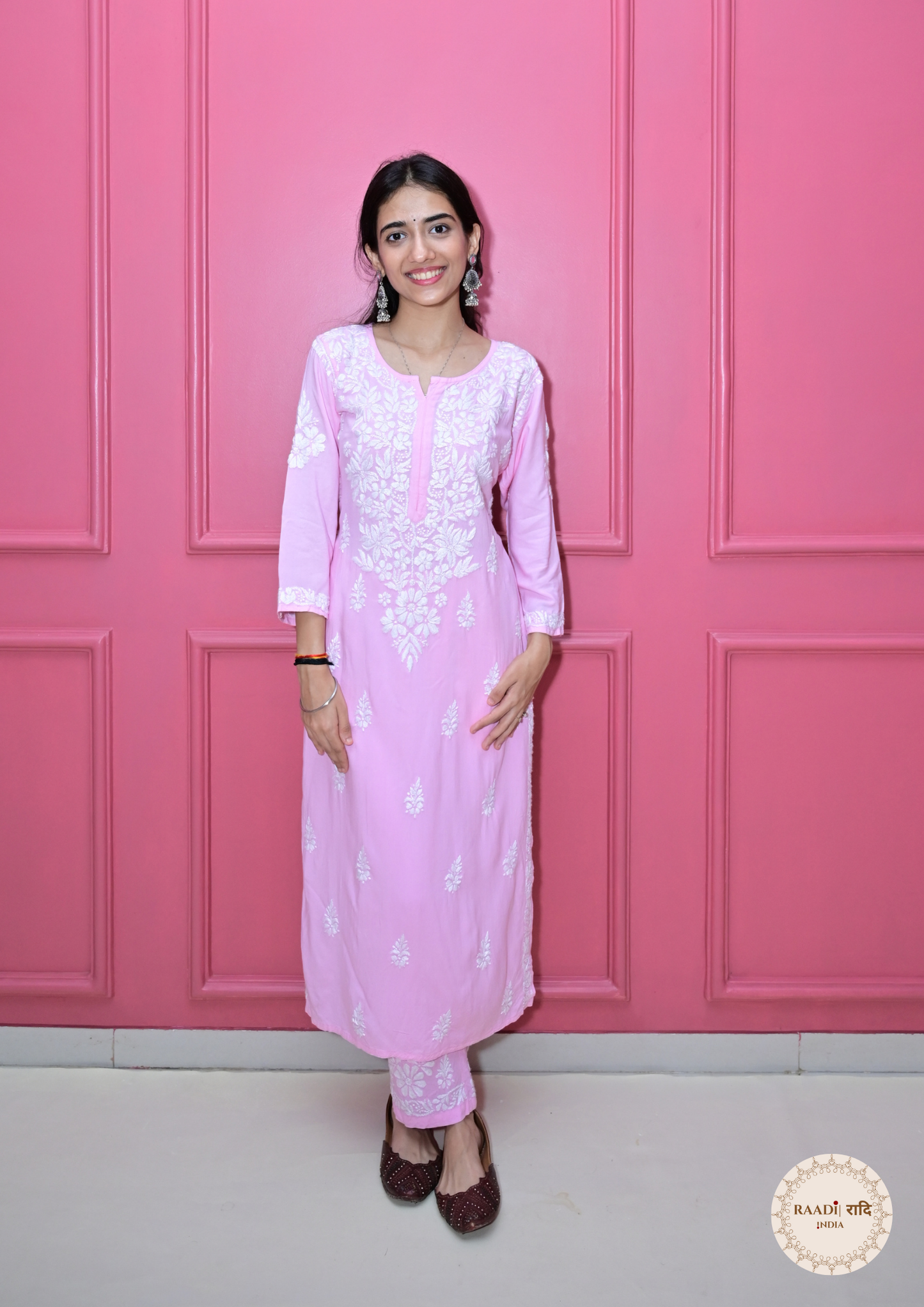 Modal Kurta and Pants Set with Lucknowi Embroidery – Soft and Breathable