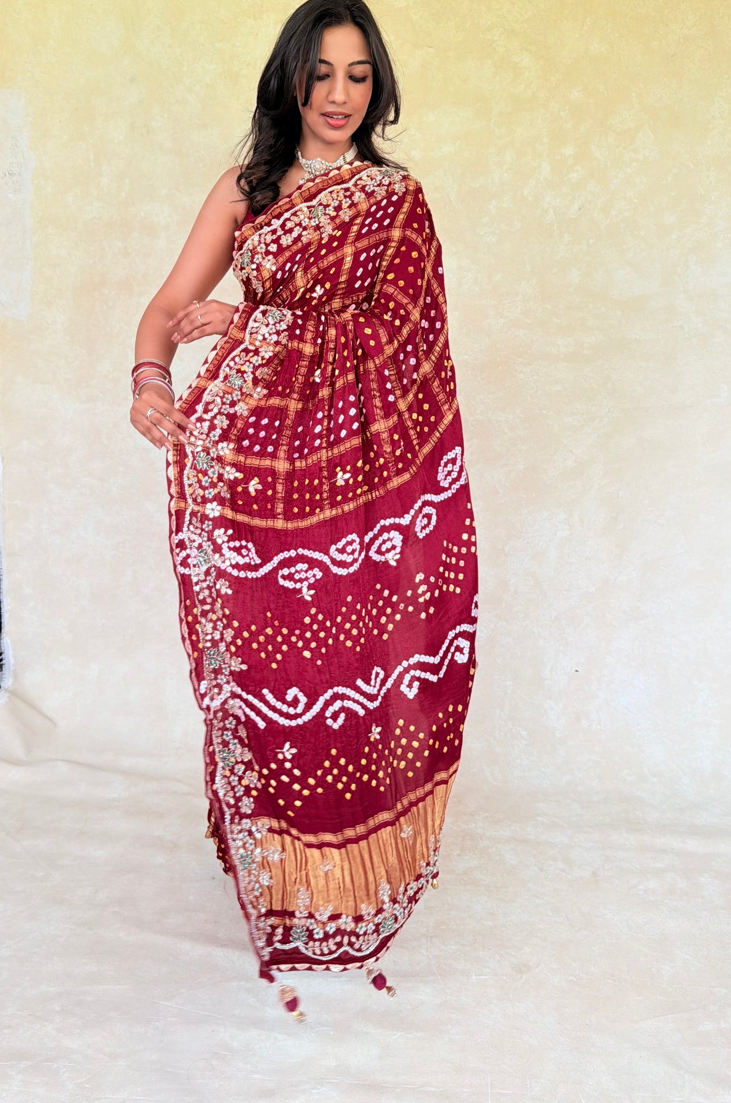 Handcrafted Gajji Silk Gharchola With Cutdhana Work