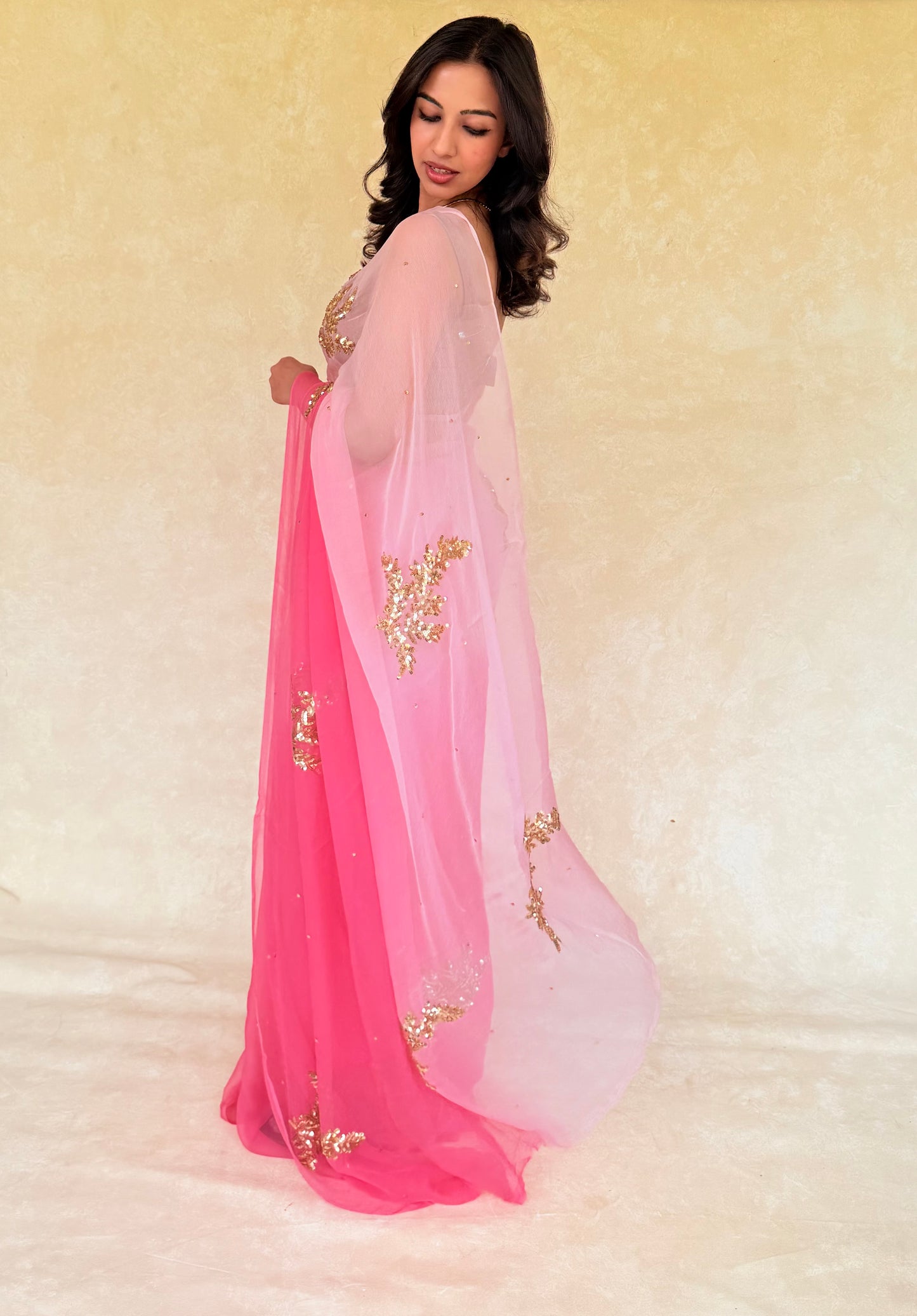 Handcrafted Ombre Rajputi Pure Chiffon Saree, Made in Jaipur-Peach Pink