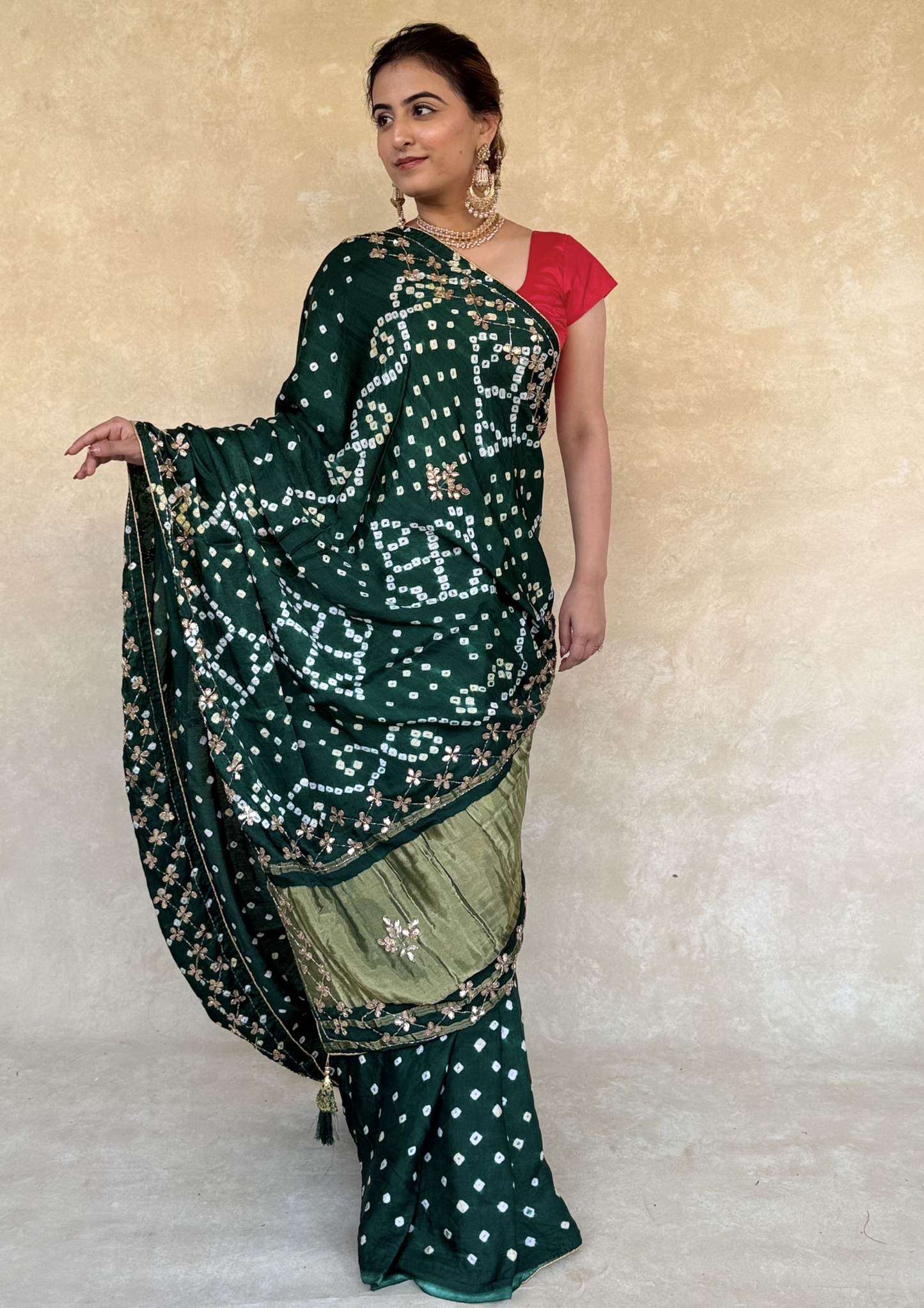 Modal Gajji Bandhani Saree With Handcrafted Cutdhana Work-Green