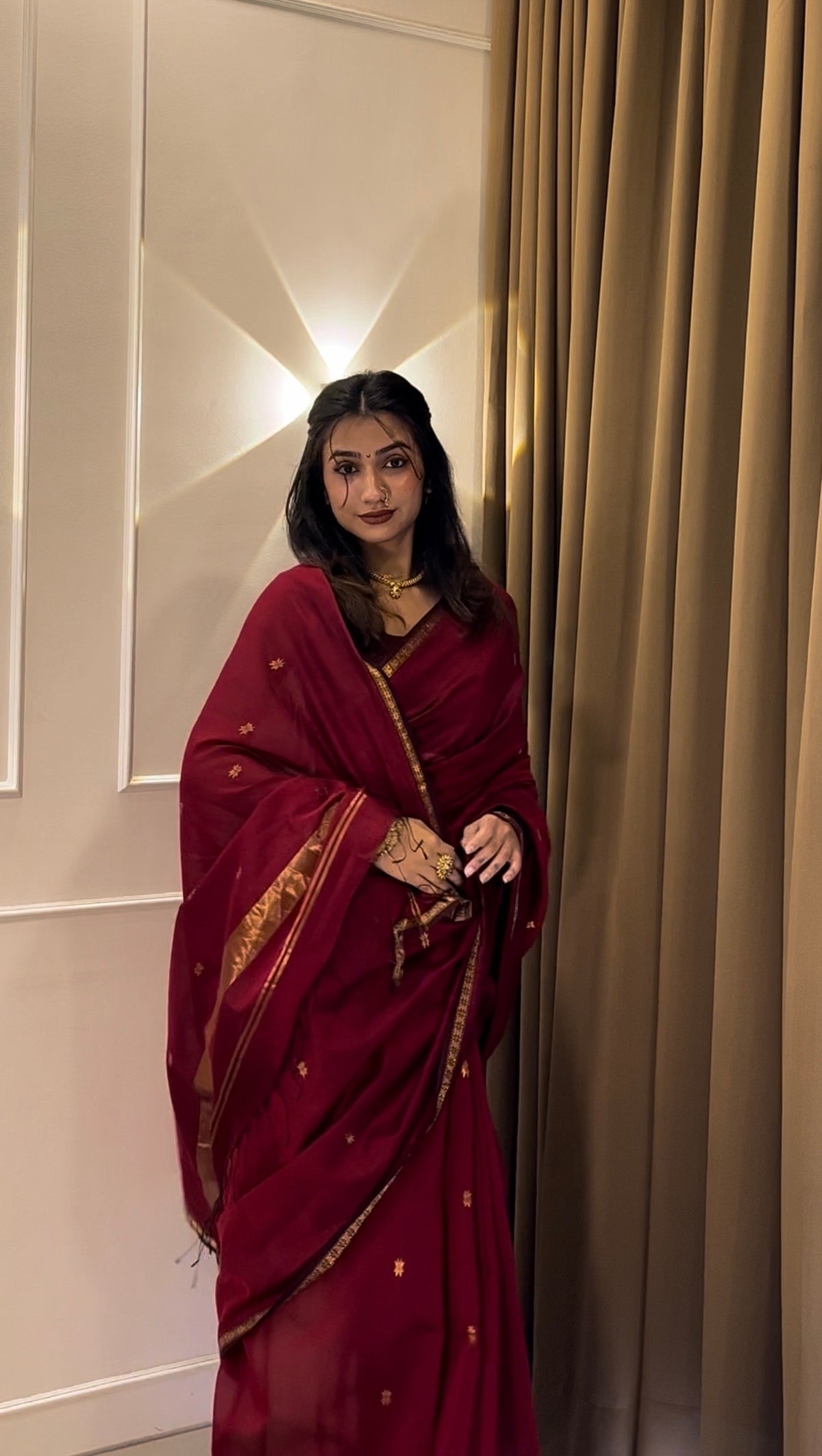 Handloom Maheshwari Cotton Silk Saree with Zari Border