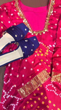 Handcrafted Bandhani Silk Slides – Ink Blue