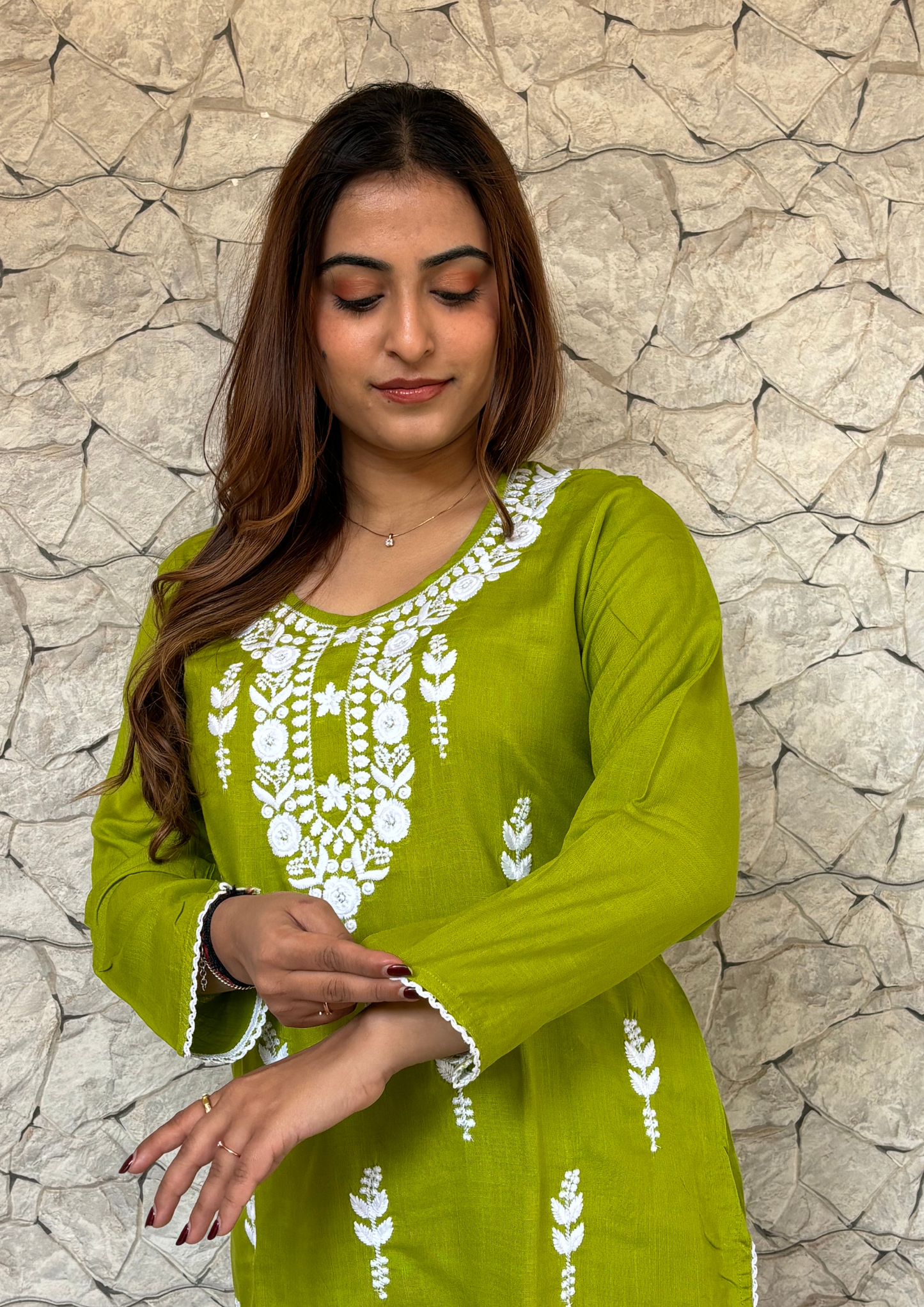 Rayon Short Kurta With White Chikankari Work-Green