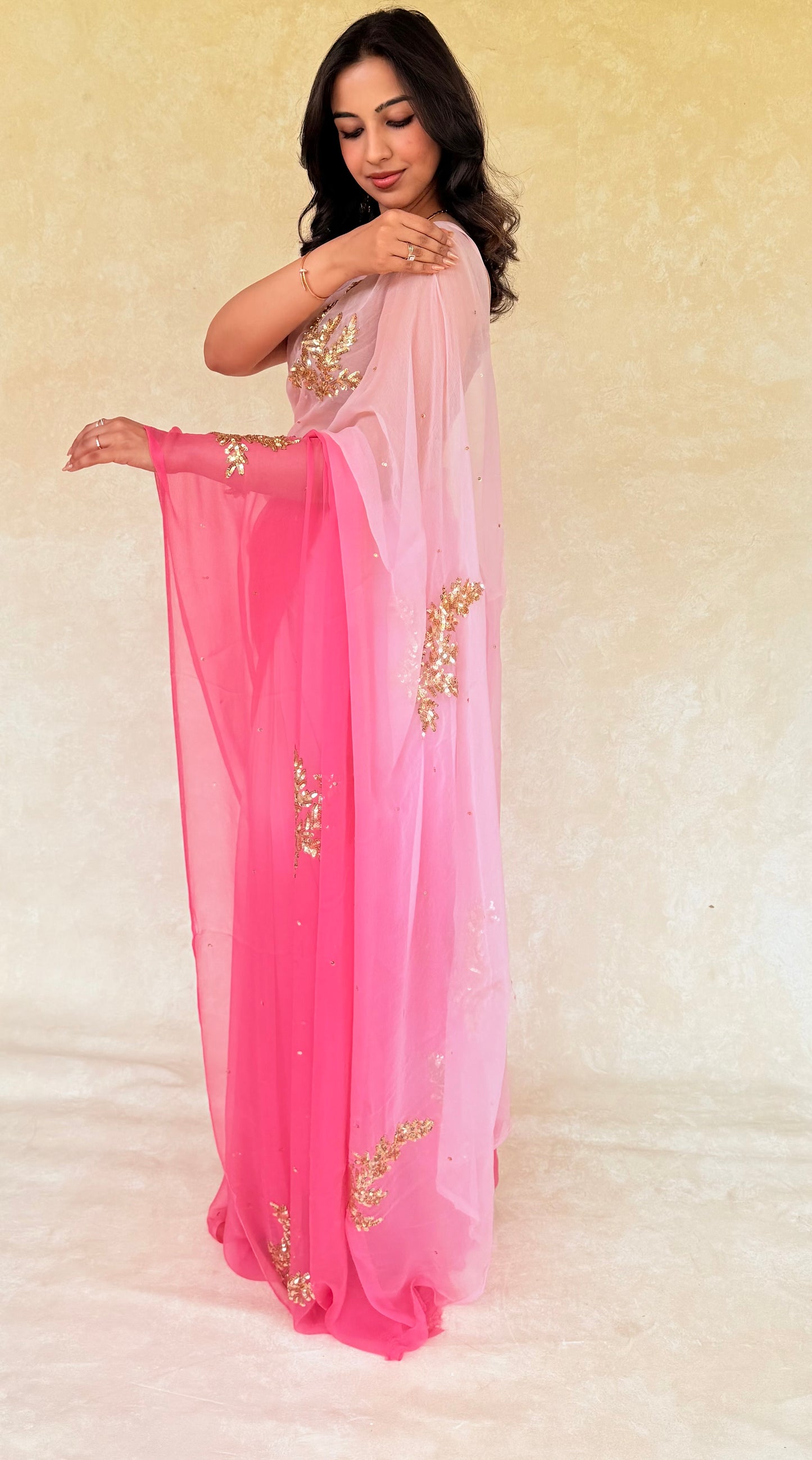 Handcrafted Ombre Rajputi Pure Chiffon Saree, Made in Jaipur-Peach Pink