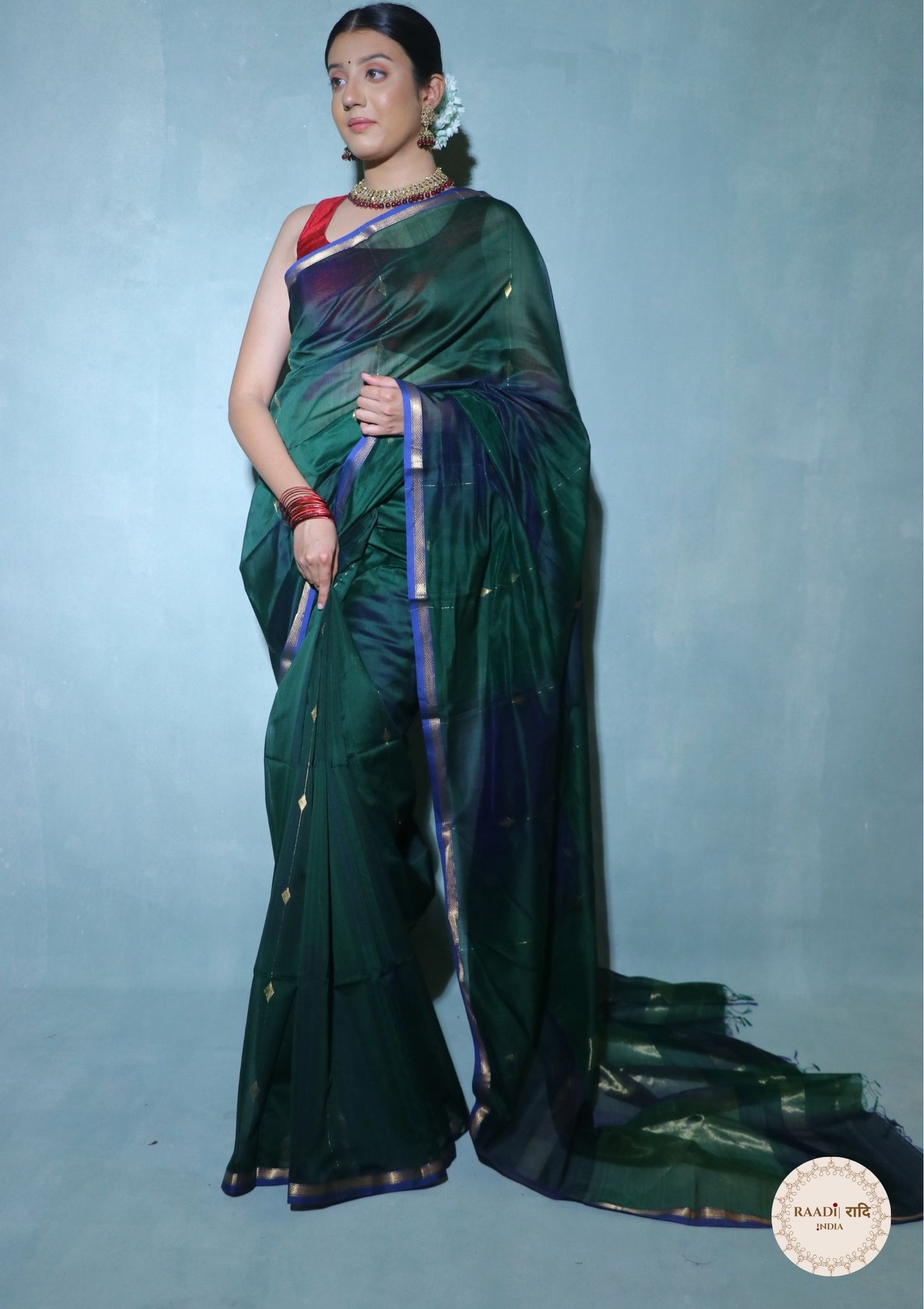 Handloom Maheshwari Cotton Silk Saree with Zari Border
