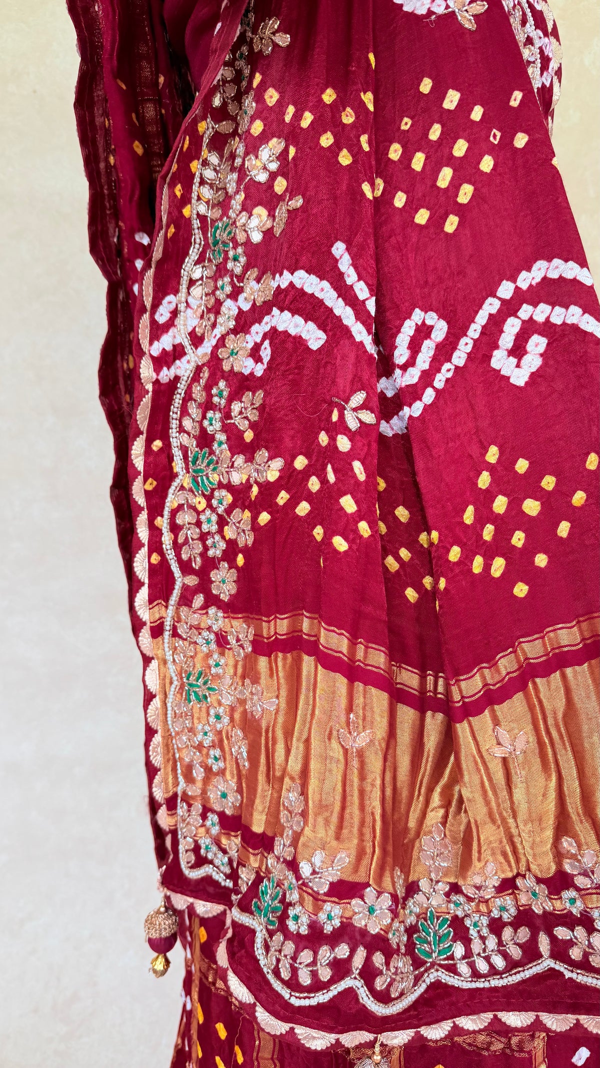 Handcrafted Gajji Silk Gharchola With Cutdhana Work