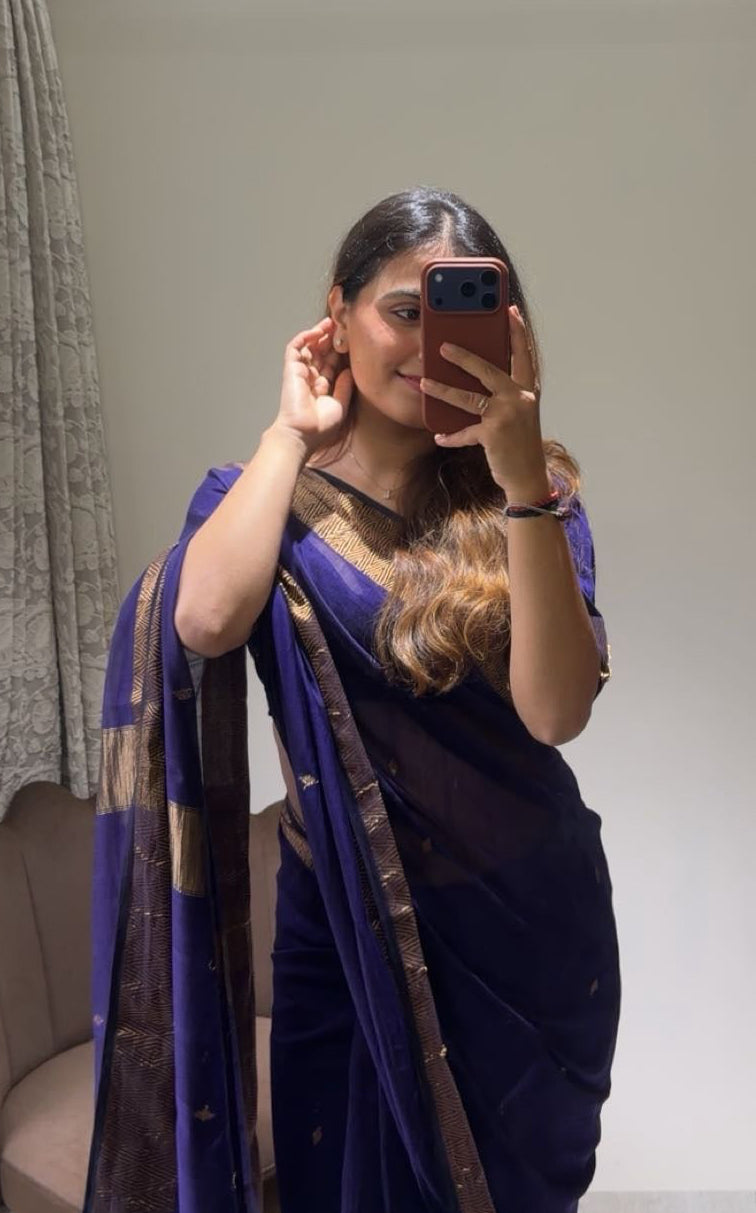 Handloom Maheshwari Cotton Silk Saree with Zari Border